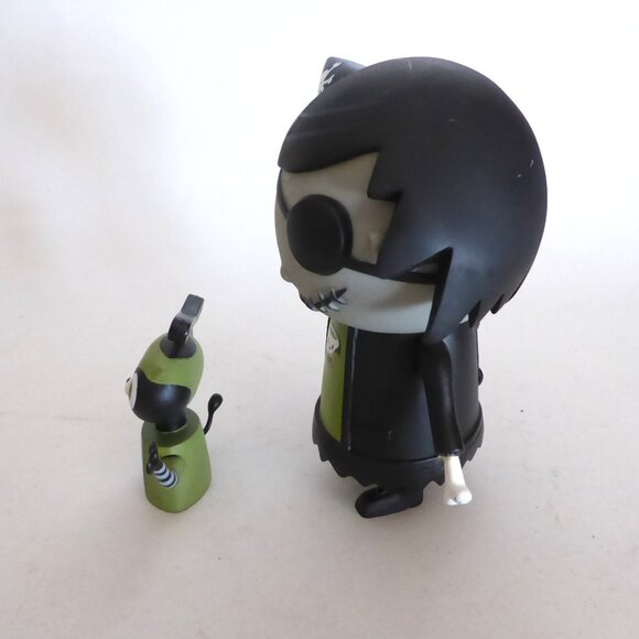 NEW 2003 SCARY GIRL & TOMCAT DESIGNER VINYL COLLECTIBLE FIGURE SET - Picture 7 of 12